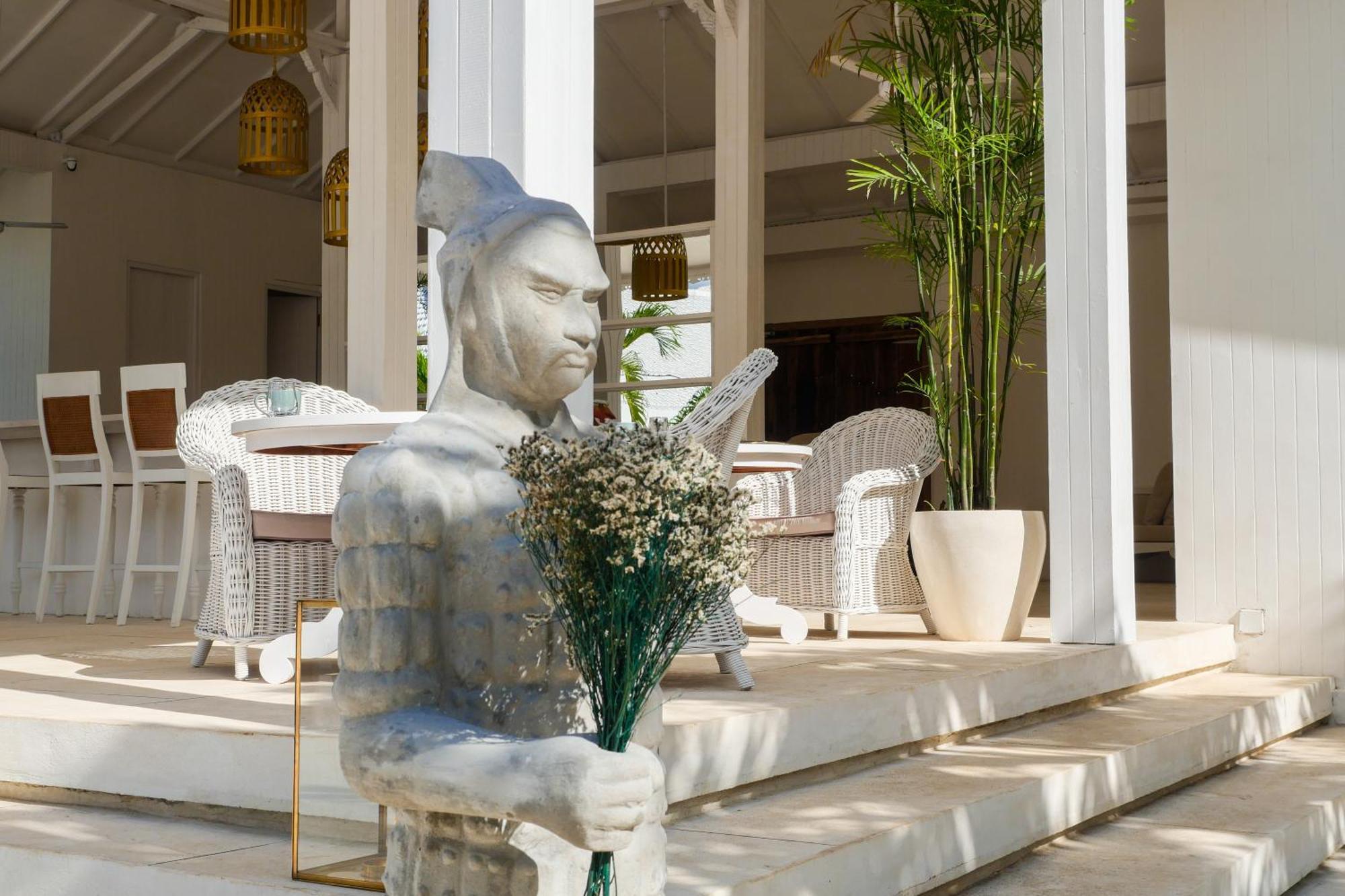 Ria Uluwatu, Tropical Chic Hotel Extérieur photo
